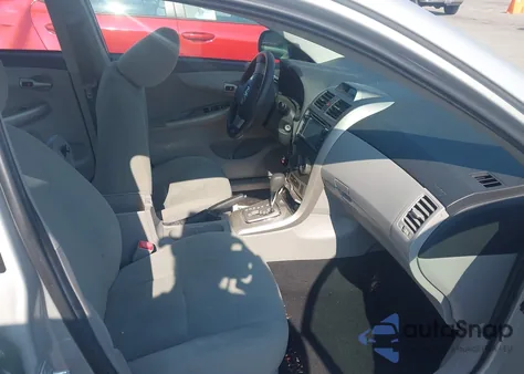 2013 Toyota Corolla Le из США, поврежденный, VIN 2T1BU4EE2DC069017